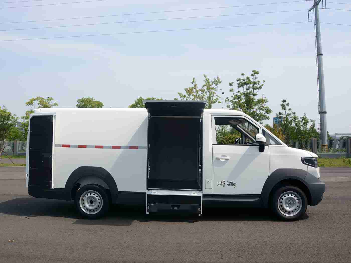 天美麻花星空MV是什么剧：驾驭未来座驾，开启梦幻旅程新篇章-4