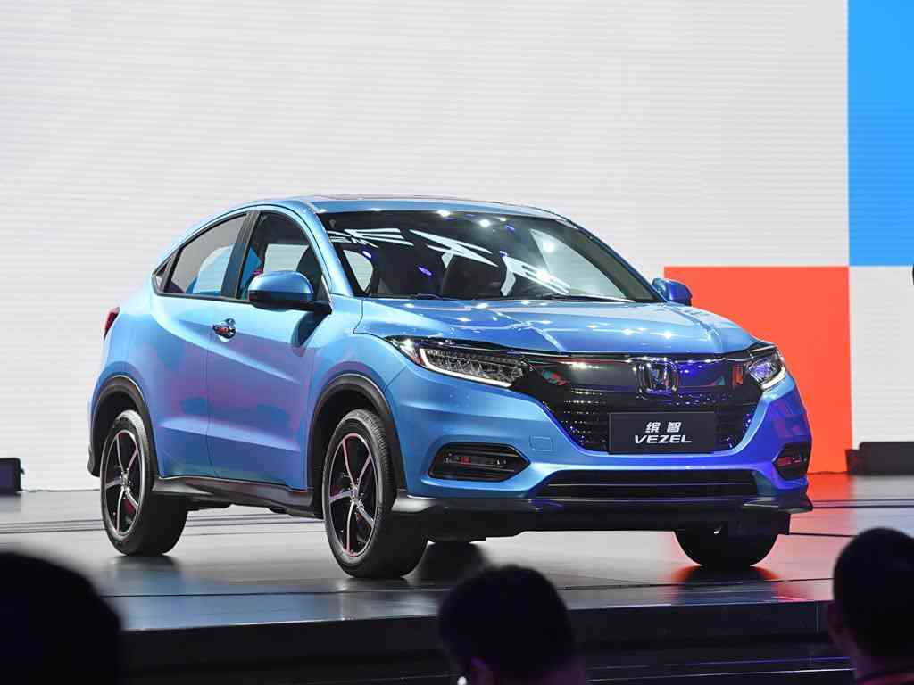 黄色软件app下载3.0.3oppo装妆2023漫画：2023汽车智能化新趋势，软件升级与个性改装全解析-1