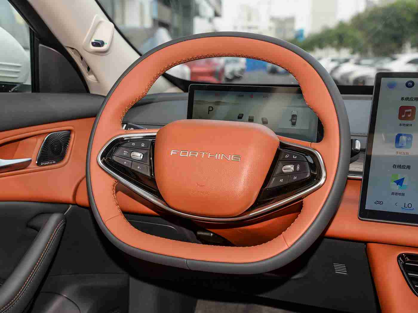 双人床上打扑克,智享旅途，模块沙发，趣味互动驾驶舱-1