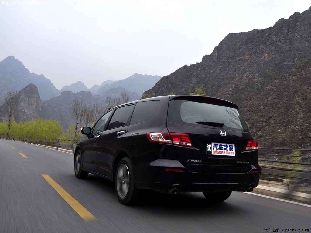 红桃38.47 隐藏人口：小众性能车市场崛起，实测性能提升近四成引关注-4