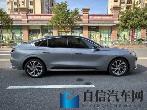 参考新车价，一半价格拿下？二手福特蒙迪欧，5万公里正当年！-3