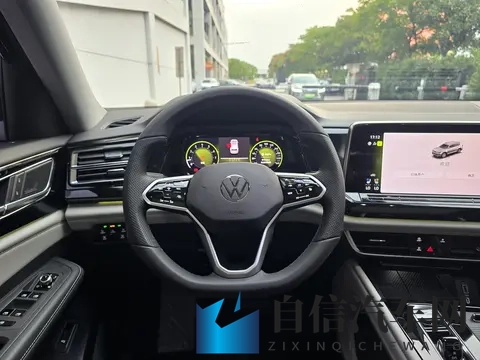 2688万!收台准新大众途昂,家用旗舰SUV一步到位-1