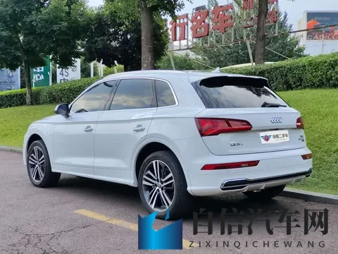 20款奥迪Q5L，7万公里一手车，落地近40万现在不到20万？-3