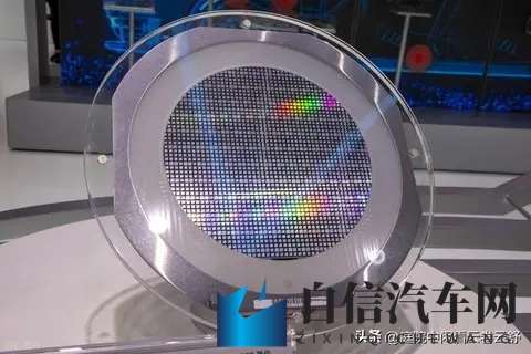 中国一记反制,荷兰秒怂,全球车企松口气!-1