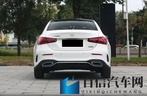 奔驰A级选购指南！请放弃25万的A180L丐版，多花244万上A200L吧-3