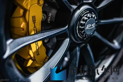 国产黑料吃瓜：国产爆料，瓜界热议瞬间-3