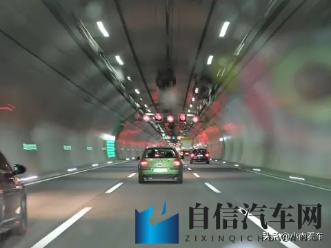 奇瑞尹同跃称智驾不敢跑在别人前面!智驾求稳，智舱争先靠谱吗？-1