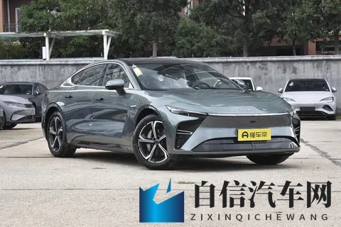 2025款星纪元ES纯电：续航700km，800V补能，真香-3