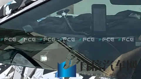 全新日产Juke纯电版谍照曝光，2026 年亮相，定价低于3万欧元-3