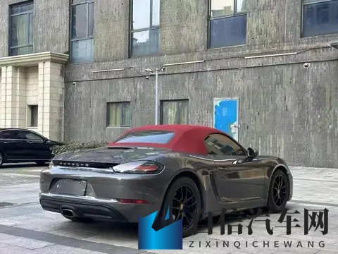 五月丁香亭亭玉立的意思：汽车界的“丁香”：优雅外观，豪华内饰，强劲动力-3