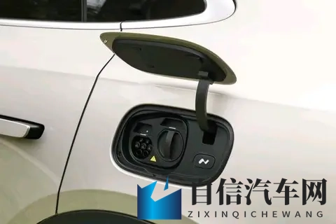 第五代帝豪659万起售，依旧是A级家轿性价比王者-1