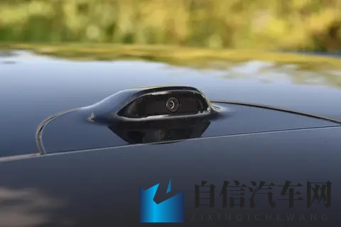 【网通社快报】宁德时代与广汽集团达成十年战略合作 共建智能电动车与换电生态-1