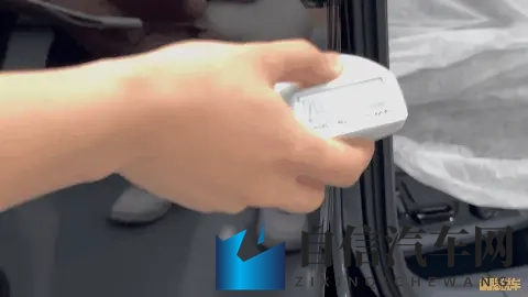 提新车千万别急着撕膜！老司机血泪总结必检细节，避坑无数-3