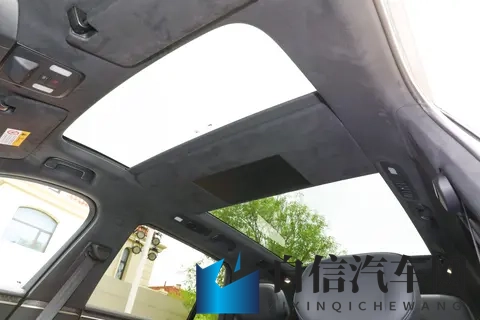 大三排SUV选谁好?别看增程了,这款纯电旗舰不是更香吗?-1