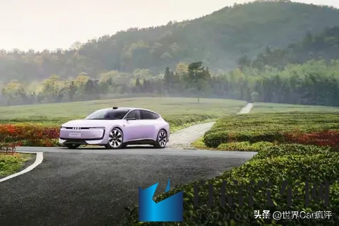 奥迪又一款纯电SUV，2359万起，34秒破百，最大续航773km，好香-3