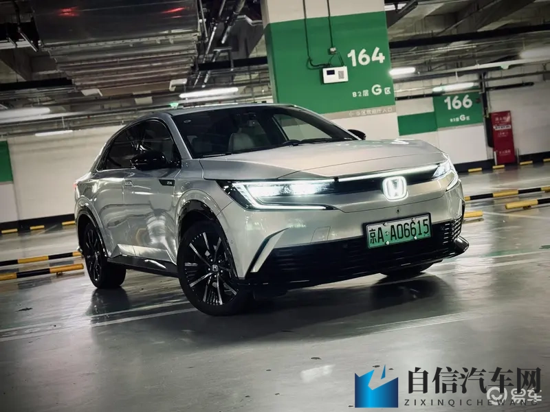 屁屁影院：私密观影空间，享受电影时光-1