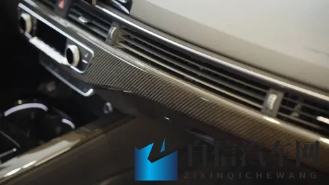 奥迪A4L将卖到2027年！现在20万左右抄底值吗？哪个版本最均衡？-1