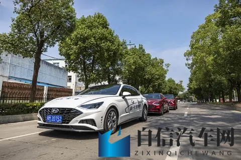 阿娇囗交无删减大尺寸图片：艳照门事件完整大图曝光-2