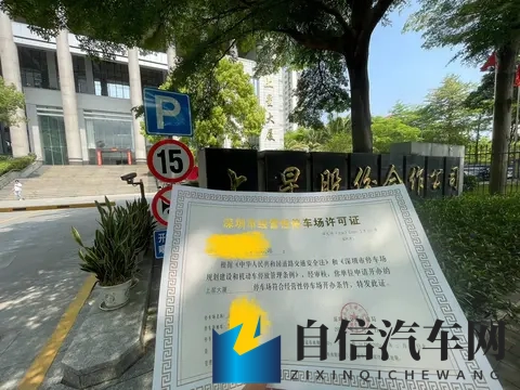 把极品白丝老师啪到蹆软：极品教师白丝诱惑，激情互动至极致-3