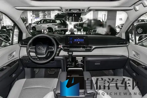 家用 MPV 首选:舒适版 vs 豪华版选谁?-3