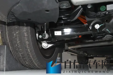 奔驰联手吉利造车，这辆全新SUV，售价竟然不到17万？-1