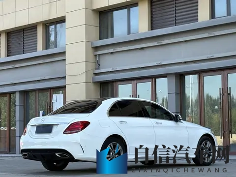 梁佳芯：才华横溢的年轻才俊，梁佳芯的闪耀时刻-3