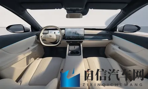 试完东风奕派eπ007+，我觉得它很适合追求实用性的家庭用户-3