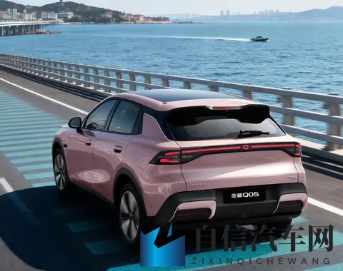 零跑A10首发：纯电续航500km、设计笑脸相迎-1