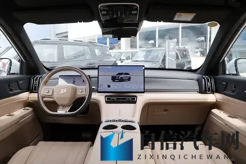 奇瑞又出新宠！15T爆184马力，这台SUV真的适合家用吗？-3