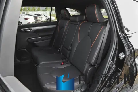 黄油下载:汽车行业新宠,高效信息获取利器揭秘-3