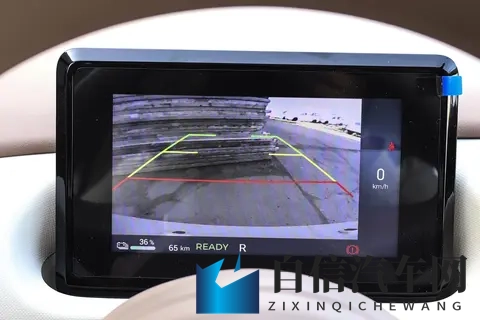 2025 款五菱宏光 MINIEV 购车手册：三款车型详细对比-1