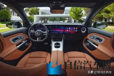 奔驰GLB换代跌破30万？三联屏星空顶全给齐-1
