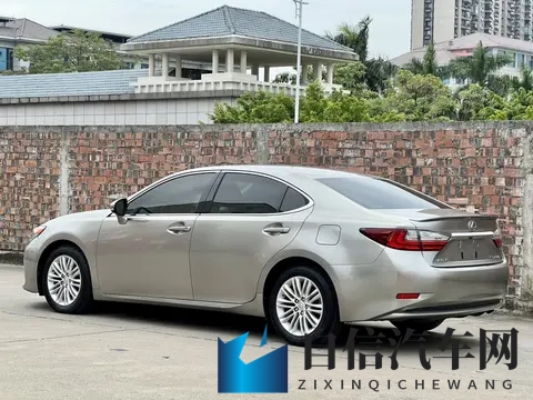 十年老友,2015款雷克萨斯ES,11万多带回家值不值?-3