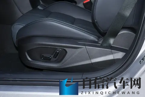 10万级买性能车？全新一代领克03来了，标配8AT，限时1038万起-1