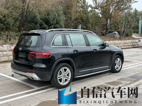 17万多拿下准新奔驰GLB，家用代步好选择！-2