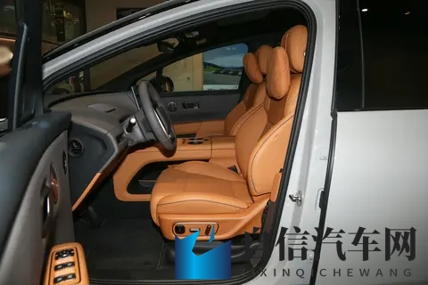 三十万级大尺寸SUV，乐道L90与理想i8综合对比，家用谁更合适？-1