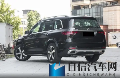 2026款奔驰GLS上市,入门车型配置提升,售价不变依旧自信-2