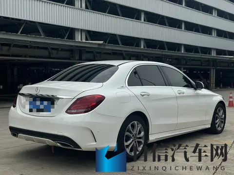 10万多拿下白色奔驰C级，圆你一个奔驰梦？-2