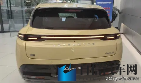 Lafa5-可能是新生代的电动高尔夫-2