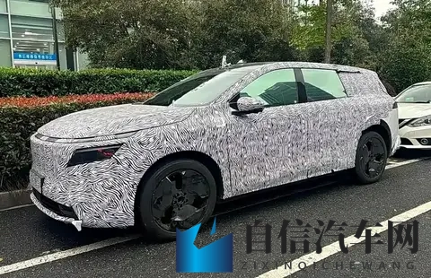 阿明说车侃赛：激光雷达上身！日产N8中大型SUV曝光，能翻盘？-3