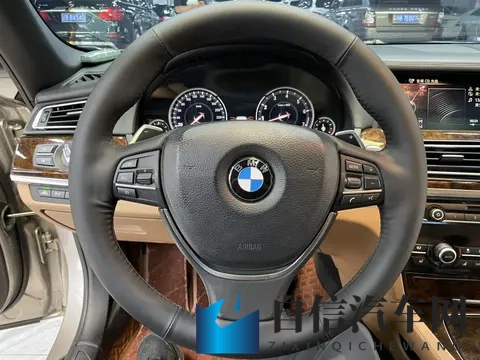 16万多拿下二手宝马750Li，体验V8的澎湃！-2