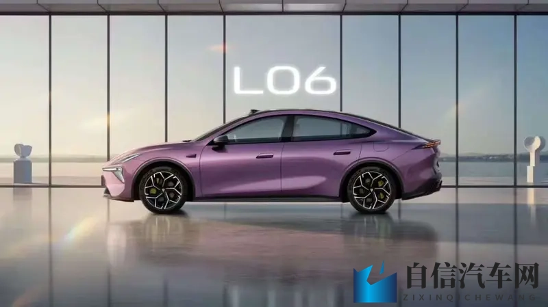 揉我胸 啊 嗯～下面出水剧情：汽车科技新体验：智能驾驶与舒适享受，点击揭秘！-1