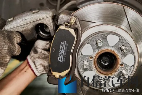 活塞越多越实用？汽车刹车卡钳的适配逻辑与实用建议-1