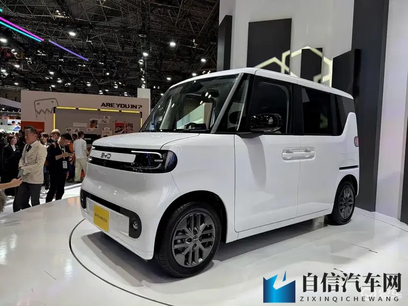 男男做爱视频软件：AI驾到！汽车安全升级，未来出行新体验-1