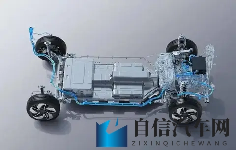 办公室被扒衣强伦：职场惊悚！扒衣事件引深思，企业该何去何从？-3