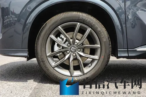 深度解析第三代蓝电 E5 PLUS，12万级家用插混SUV选它准没错-1