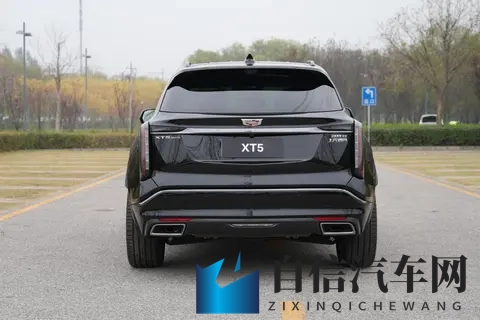 沃尔沃XC60，凯迪拉克XT5，揽胜极光L，哪款适合又帅又爱玩的你？-3