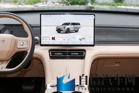 山海L7 PLUS：试驾300公里，实测油耗54L，家用真香-2