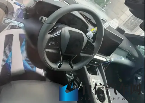 黄色软件下载3.0.3免费OPPO版大全装扮：OPPO用户福利：全新汽车装扮应用免费体验-2