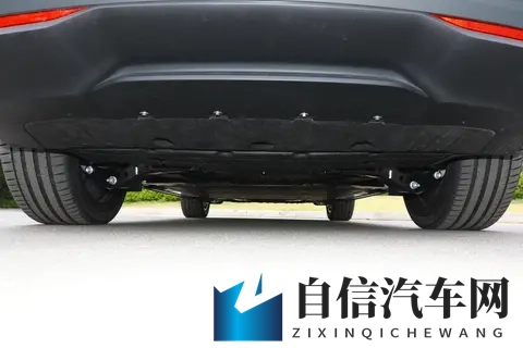 家用SUV新选择？大空间+换电+高性价比，乐道L90究竟如何？-2